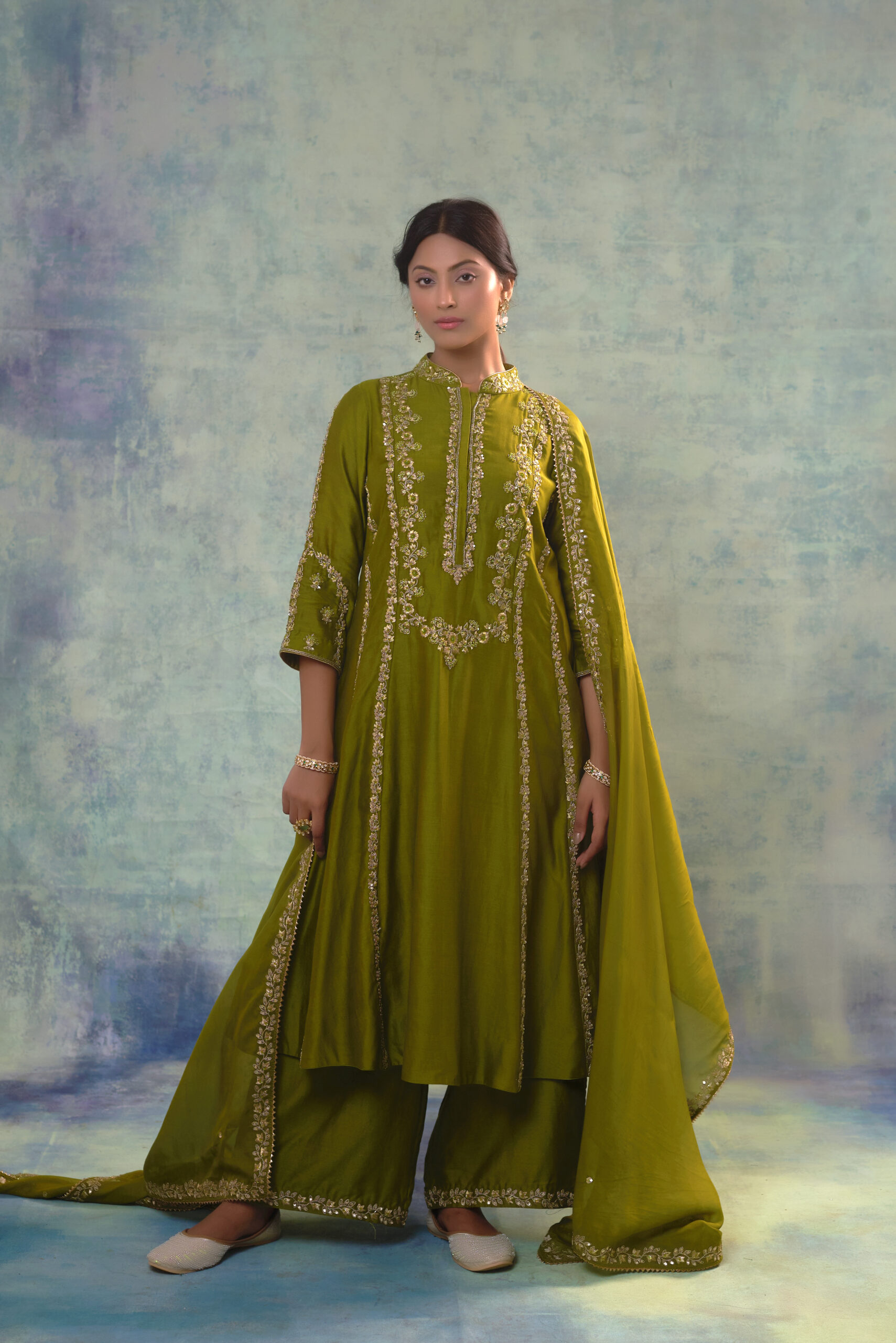 Mehndi Green Full Suit With Mustard Yellow Dupatta – Aman Sandhu Boutique