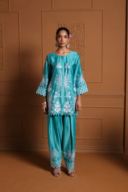 The Inayat Set
